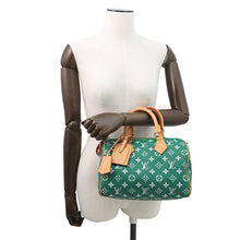 Load image into Gallery viewer, LOUIS VUITTON Speedy P9 Bandouliere VertM24423 Calf Leather Monogram Size 25
