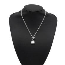 将图像加载到图库查看器中，HERMES Amulette Kelly Necklace SV925
