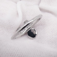 Load image into Gallery viewer, TIFFANY&amp;Co. Paper Flower Ring Size Approximately No. 14 Pt950
