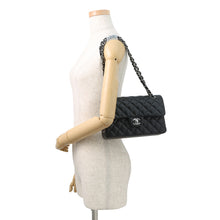 Load image into Gallery viewer, CHANEL Matelasse W Flap ChainShoulder Bag BlackA01113 Lambskin Size 23
