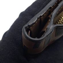 将图像加载到图库查看器中，FENDI FENDI Bifold Wallet Brown8M0386 Leather
