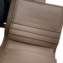 将图像加载到图库查看器中，FENDI FENDI Bifold Wallet Brown8M0386 Leather
