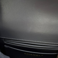 Load image into Gallery viewer, CHANEL Matelasse Top Handle ChainShoulder Bag GrayAS4956 Lambskin
