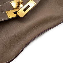 Load image into Gallery viewer, HERMES Jypsiere Etoupe Evercolor Size Mini
