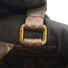 Load image into Gallery viewer, LOUIS VUITTON Onthego NoirM21069 Recycled MetallicNylon Monogram Size MM
