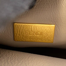 将图像加载到图库查看器中，FENDI Peekaboo Iconic Essential Black8BN302 Leather
