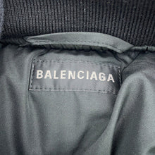 将图像加载到图库查看器中，BALENCIAGA Patch Large Fit Bomber Jacket Size 46 Black839101 Nylon100%
