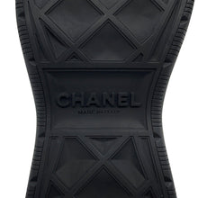 Load image into Gallery viewer, CHANEL CC Logo Low Cut Sneakers BlackG35617 Fabric Calf Leather Size 38
