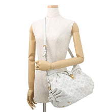 将图像加载到图库查看器中，LOUIS VUITTON Mahina Blanc/BrownM95661 Monogram Mahina Size XS
