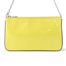 将图像加载到图库查看器中，Christian Louboutin Rubira ChainShoulder Bag Yellow3225249 Patent Leather
