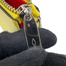 将图像加载到图库查看器中，Christian Louboutin Rubira ChainShoulder Bag Yellow3225249 Patent Leather
