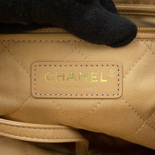将图像加载到图库查看器中，CHANEL CHANEL 22 Chain Shoulder Bag BeigeAS3260 Shiny Calf Leather Size Small
