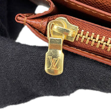Load image into Gallery viewer, LOUIS VUITTON Portefeuille Brazza BrownM66540 Monogram
