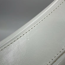 将图像加载到图库查看器中，CHANEL Gabriel de CHANEL Hobo Bag WhiteA91810 Leather Size Small

