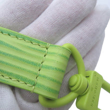 将图像加载到图库查看器中，LOUIS VUITTON LV × Park Seo-Bo Keepall Bandouliere GreenM11587 Epi XL Calf Leather Size 25
