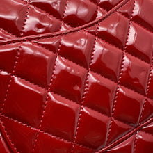 将图像加载到图库查看器中，CHANEL Matelasse W Flap W Chain Shoulder RedA01112 Enamel Size 25
