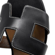 将图像加载到图库查看器中，HERMES Oazis Sandals Black Leather Size 36H

