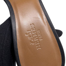 Load image into Gallery viewer, HERMES Oazis Sandals Black Leather Size 36H
