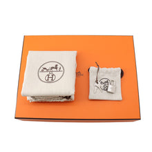 Load image into Gallery viewer, HERMES Picotin Lock Black Taurillon Clemence Size PM
