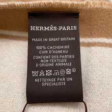 Load image into Gallery viewer, HERMES Scarf Mall Camel/Ivoire Cashmere100%
