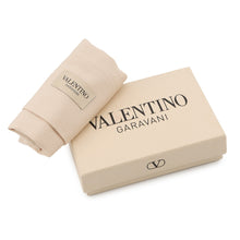 将图像加载到图库查看器中，Valentino Garavani V Logo Cherry Fick Embroidery Compact Wallet Blue/Red7W2P0AJ3BRJ Denim/Leather
