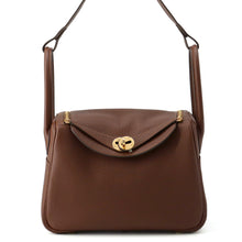 Load image into Gallery viewer, HERMES Lindy Terre Taurillon Clemence Size 26
