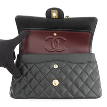 将图像加载到图库查看器中，CHANEL Matelasse W flap WChainShoulder Bag BlackA01112 Caviar Leather Size 25
