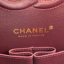 将图像加载到图库查看器中，CHANEL Matelasse W flap WChainShoulder Bag BlackA01112 Caviar Leather Size 25
