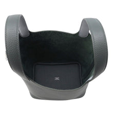 Load image into Gallery viewer, HERMES Picotin Lock Eclat Vert Mangrove/Guripantan Swift Leather Taurillon Clemence Size PM
