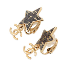 Load image into Gallery viewer, CHANEL Star CC Logo Earrings Black/Righe RainbowABC697 Metal
