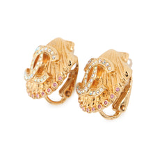 将图像加载到图库查看器中，CHANEL Shell Motif Earrings Gold Metal Rhinestone
