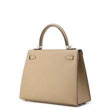 Load image into Gallery viewer, HERMES Kelly Sellier Poussiere Epsom Size 25
