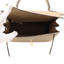 Load image into Gallery viewer, HERMES Kelly Sellier Poussiere Epsom Size 25
