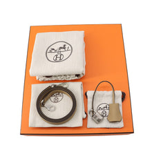 Load image into Gallery viewer, HERMES Kelly Sellier Poussiere Epsom Size 25
