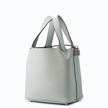 将图像加载到图库查看器中，HERMES Picotin Lock Blue Pale Taurillon Clemence Size PM
