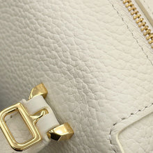 Load image into Gallery viewer, Delvaux Cool box WhiteAA0669AQ010DDO Leather Size Nano

