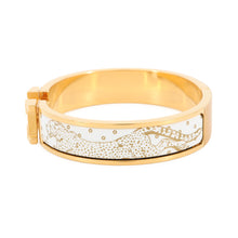 将图像加载到图库查看器中，HERMES ClicH Cheetah Size PM Orfevre/Jaune d'or/White Enamel Metal
