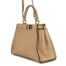 Load image into Gallery viewer, FENDI Peekaboo Brown8BN290 Leather Size regular

