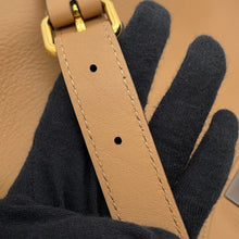 Load image into Gallery viewer, FENDI Peekaboo Brown8BN290 Leather Size regular
