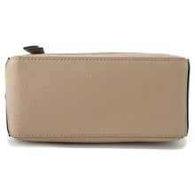 将图像加载到图库查看器中，LOEWE Puzzle bag SandA510U95X37 Leather Size Mini
