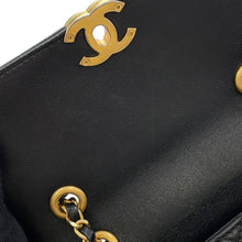 Load image into Gallery viewer, CHANEL Matelasse Flap Bag ChainShoulder BlackAS5259 Lambskin Size 21
