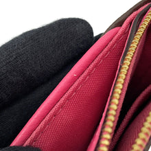 Load image into Gallery viewer, LOUIS VUITTON Pallas Clutch RoseM41483 Monogram
