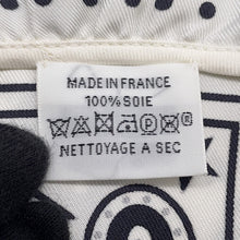 将图像加载到图库查看器中，HERMES Carre Bandana Frill Bride de Gala Dot Size 70 White/Black Silk100%
