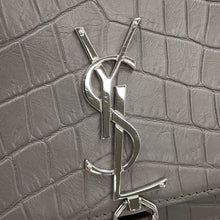 将图像加载到图库查看器中，SAINT LAURENT PARIS Kate Chain Wallet Gray452159 Croco embossed leather
