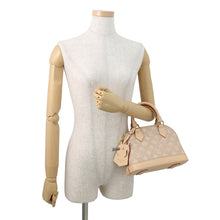 将图像加载到图库查看器中，LOUIS VUITTON Alma Beige/RedM25728 Monogram Miaowgram Size BB
