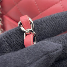 Load image into Gallery viewer, CHANEL Mini Matelasse ChainShoulder Bag PinkA35200 Lambskin

