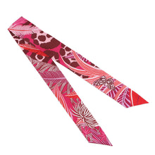 Load image into Gallery viewer, HERMES Twilly Jaguar Quetzal Fuchsia/Rose/Bordeaux Silk100%
