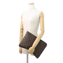 Load image into Gallery viewer, LOUIS VUITTON Etui Voyage BrownM43442 Monogram Size GM
