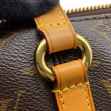将图像加载到图库查看器中，LOUIS VUITTON Totally BrownM56688 Monogram Size PM
