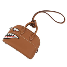 将图像加载到图库查看器中，HERMES Bolide Shark Bag Charm Gold Swift Leather
